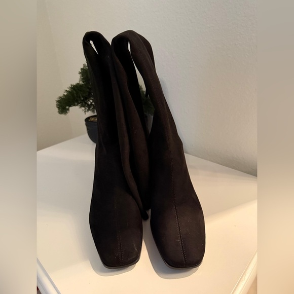 Zara Black Over the Knee Boots - Picture 3 of 3